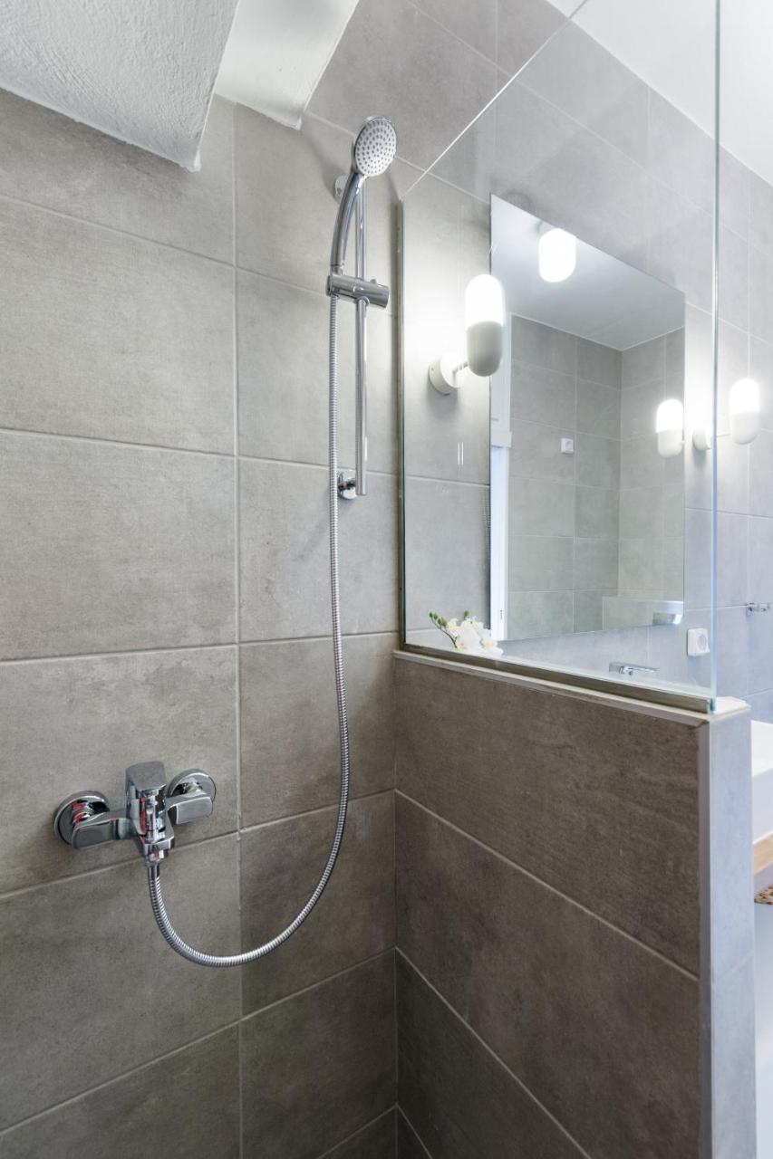 Minimal 2Bd Apartment With Lycabettus View By Upstreet Athens Ngoại thất bức ảnh